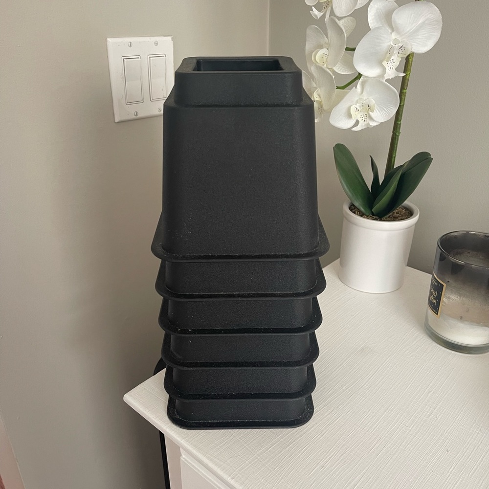 5 inch bed risers - Picture 2 of 3